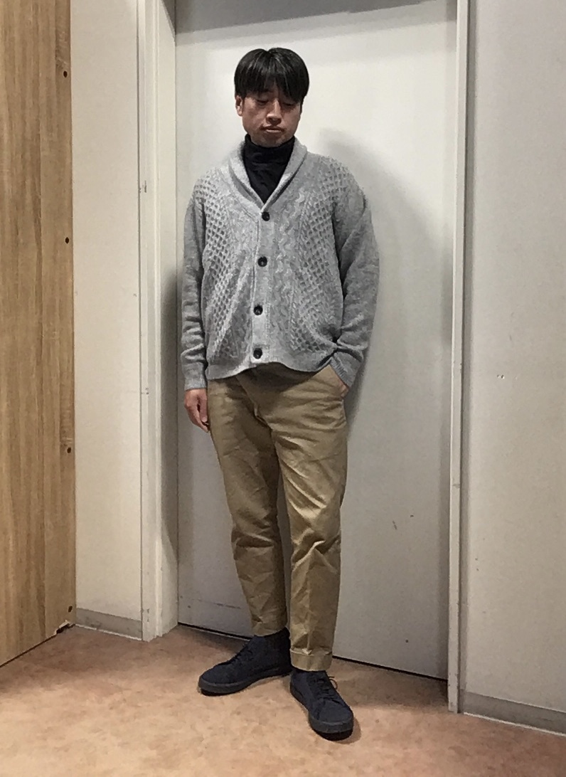 プレゼントにも最適！！！今年のカーディガンも良いのが揃ってますYO