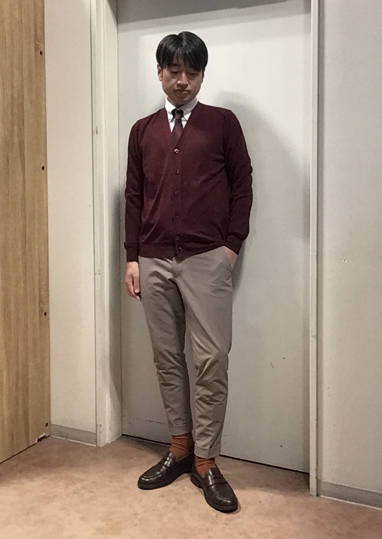 プレゼントにも最適！！！今年のカーディガンも良いのが揃ってますYO