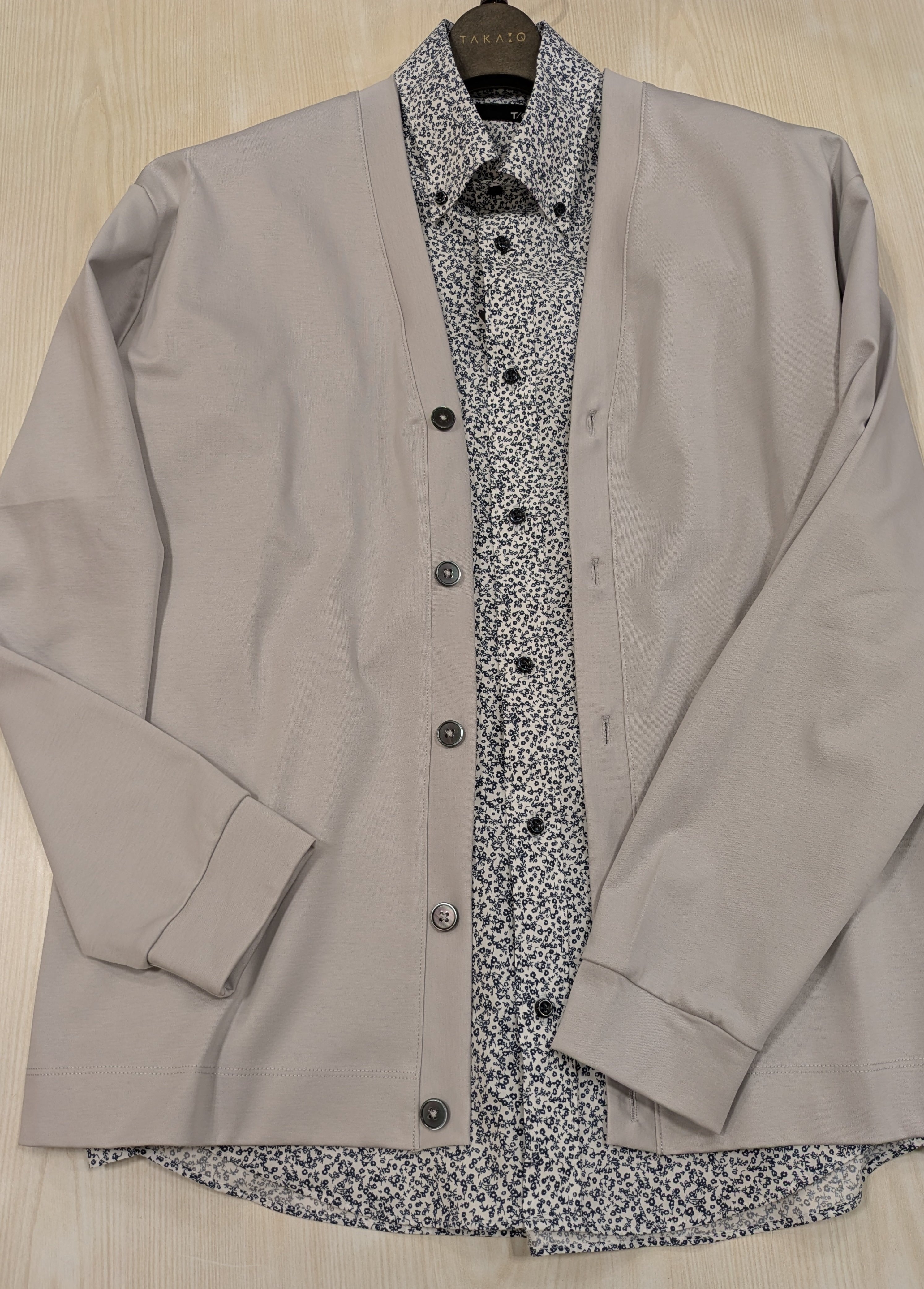 長袖がまさかの2点5500円！！