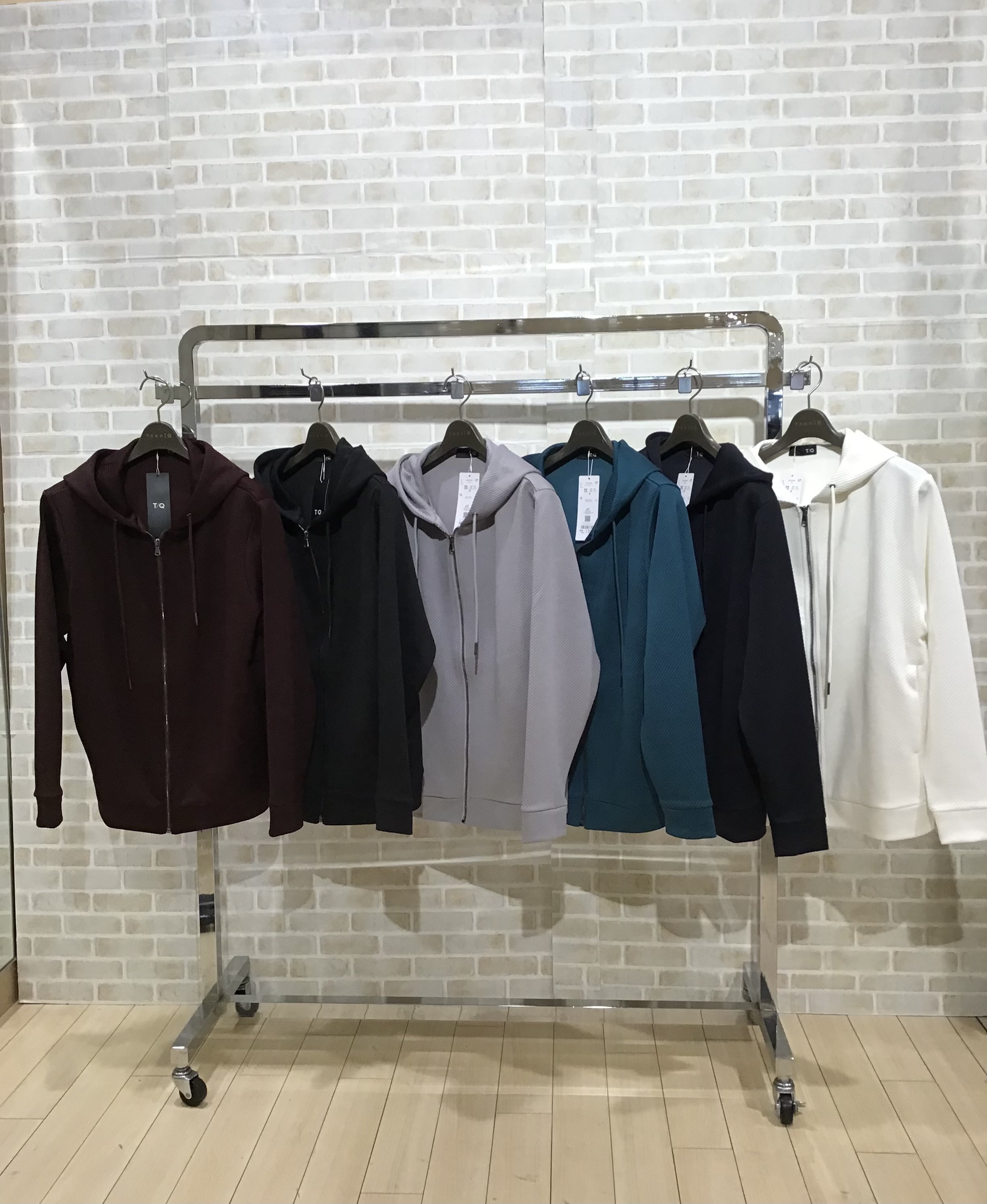 タカキューフジグラン松山店から新作商品のご案内