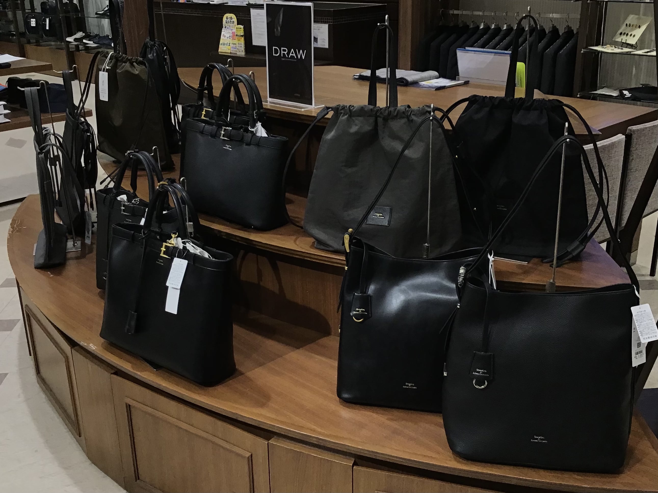 【タカキュー和歌山店】新ブランド「DRAW」のご紹介です!