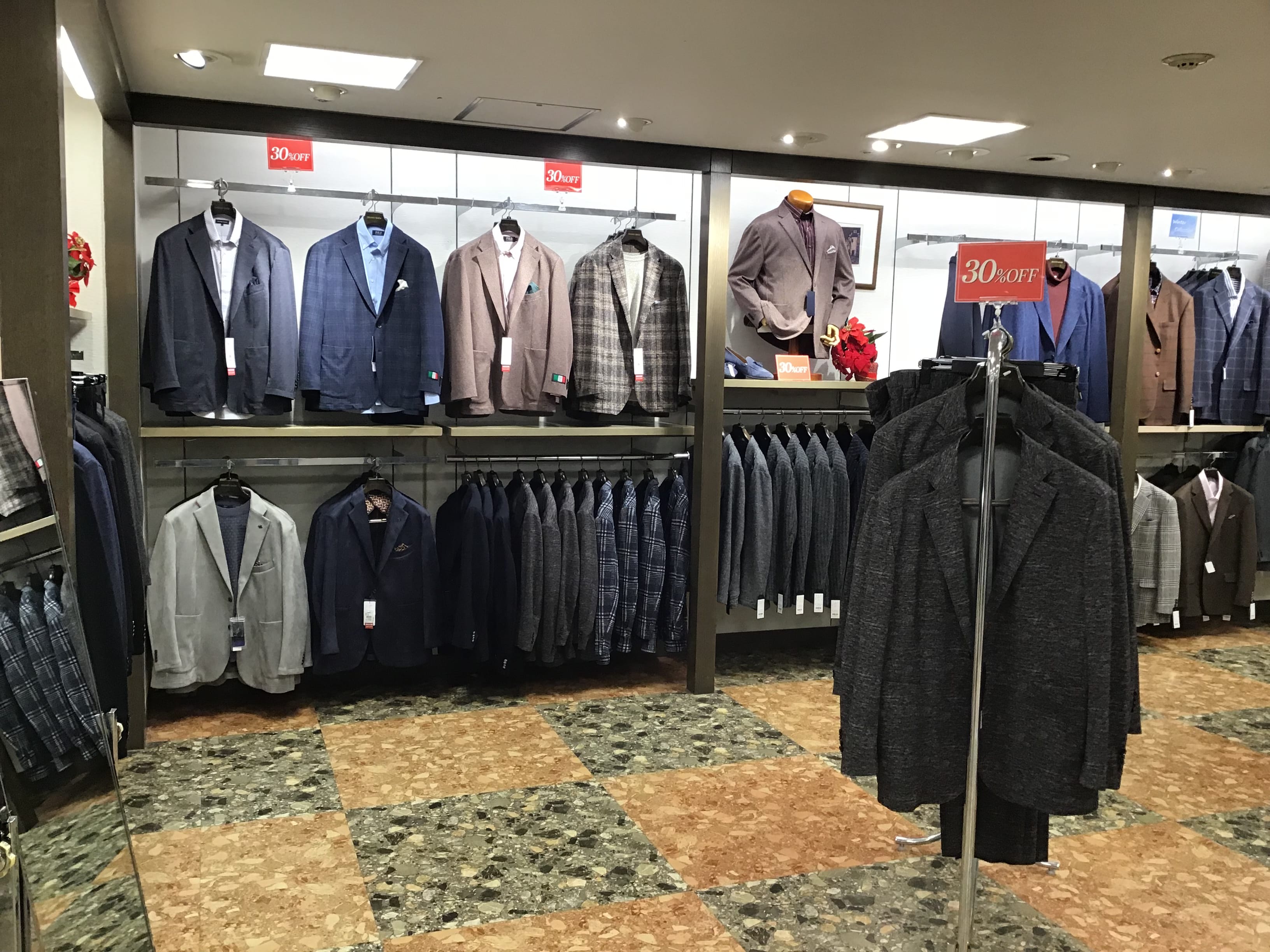 感謝祭orオーダー2着セール開催中