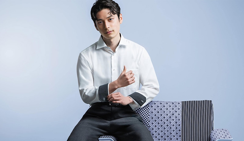 カッターシャツとドレスシャツの違いとは？