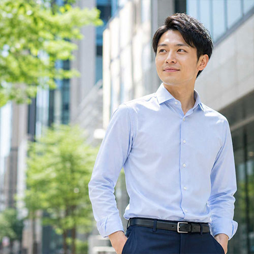 クールビズのシャツのマナーは？メンズが「だらしない」を回避する清潔感コーデ術