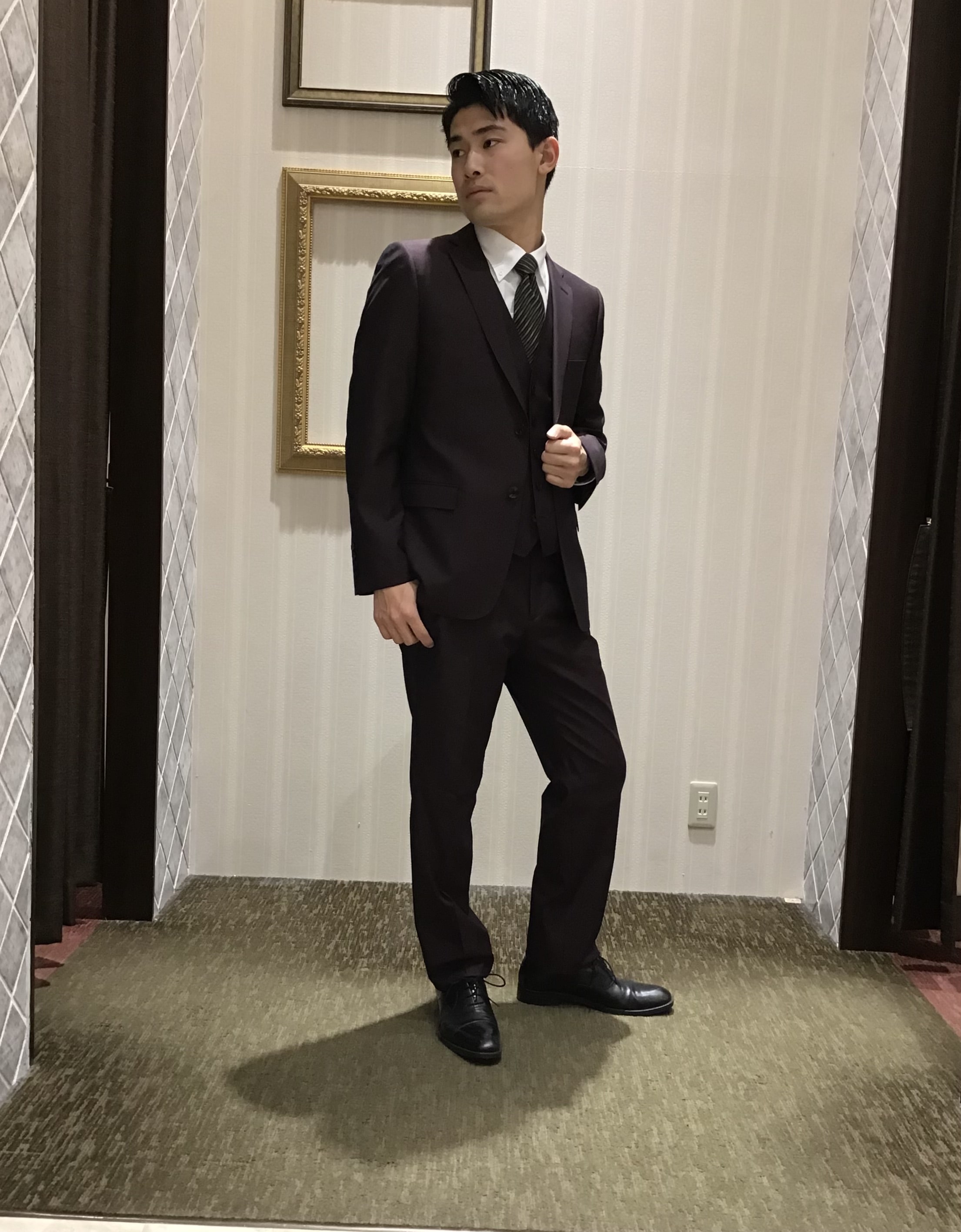 レノマのスーツが、