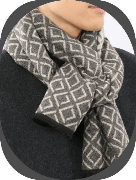 bugatti×V.FRAAS 四者混マフラー